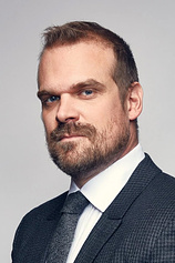 photo of person David Harbour
