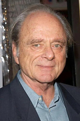 photo of person Harris Yulin