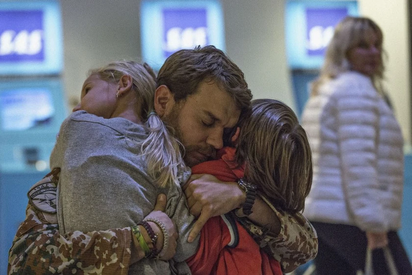 Pilou Asbæk en a-war