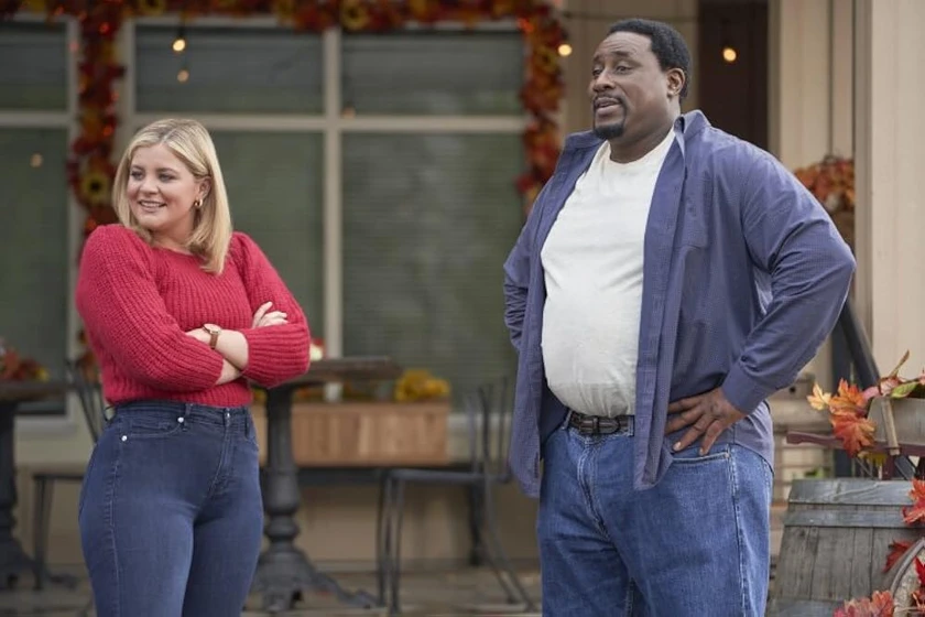 Danny Wattley y Lauren Alaina en roadhouse-romance