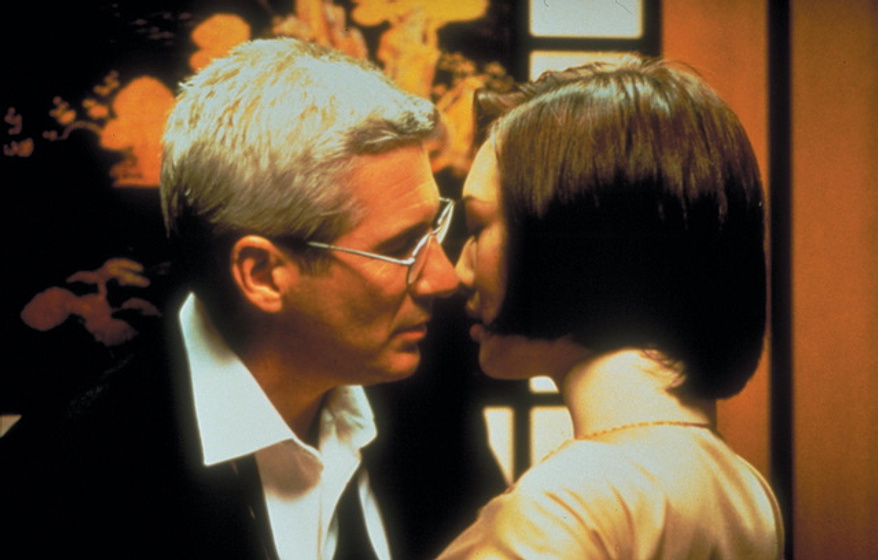 Richard Gere y Bai Ling en El Laberinto Rojo