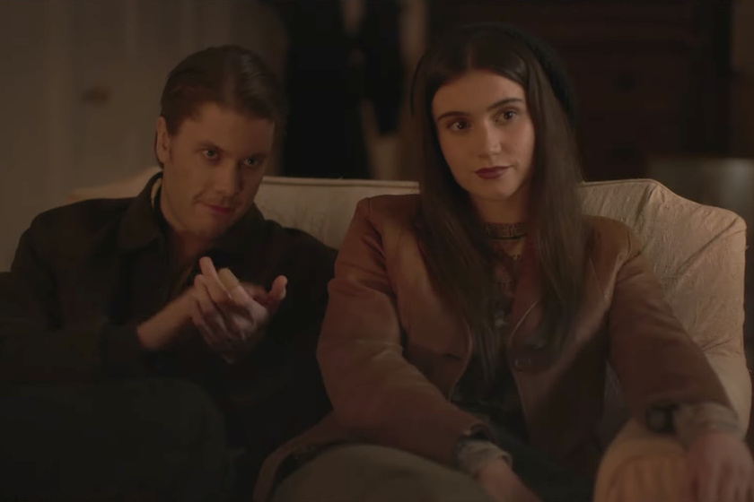Simone Collins y Charlie Maher en All You Need Is Death