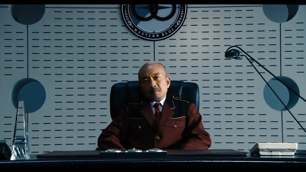 Naoto Takenaka en 009-1-the-end-of-the-beginning