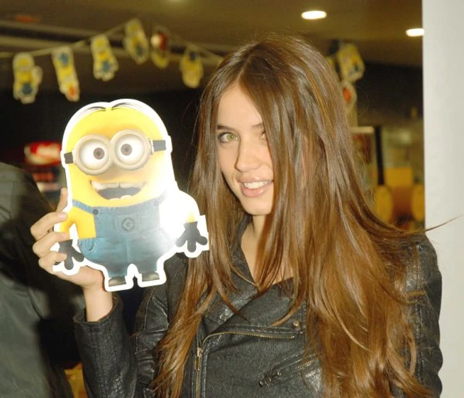 Ana de Armas en gru-mi-villano-favorito (Photocall en Madrid. Octubre 2010)