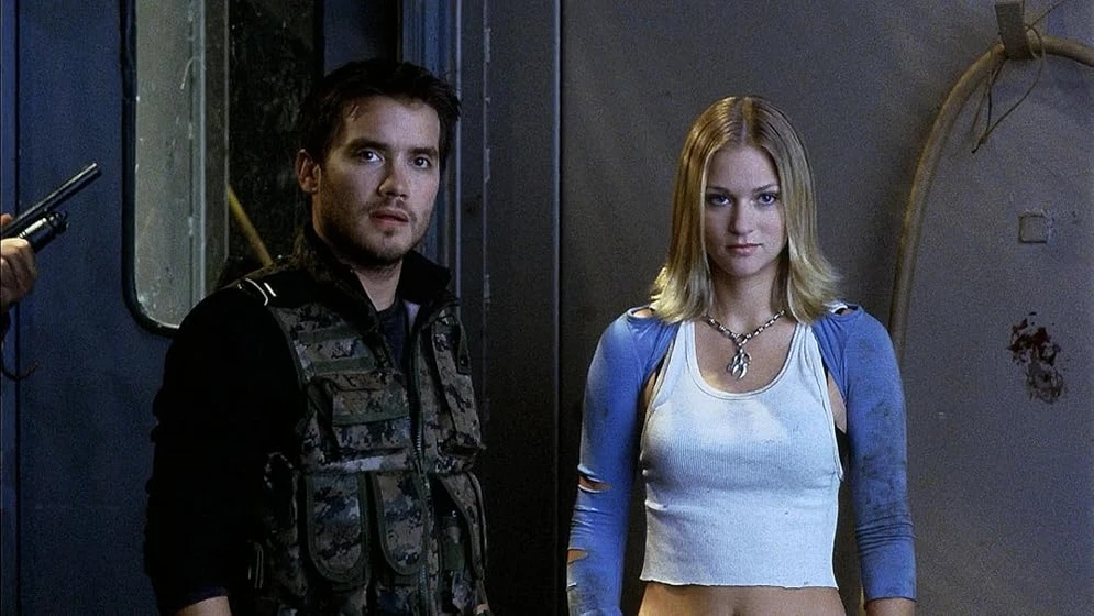 A.J. Cook y Dominic Zamprogna en bloodsuckers-2005