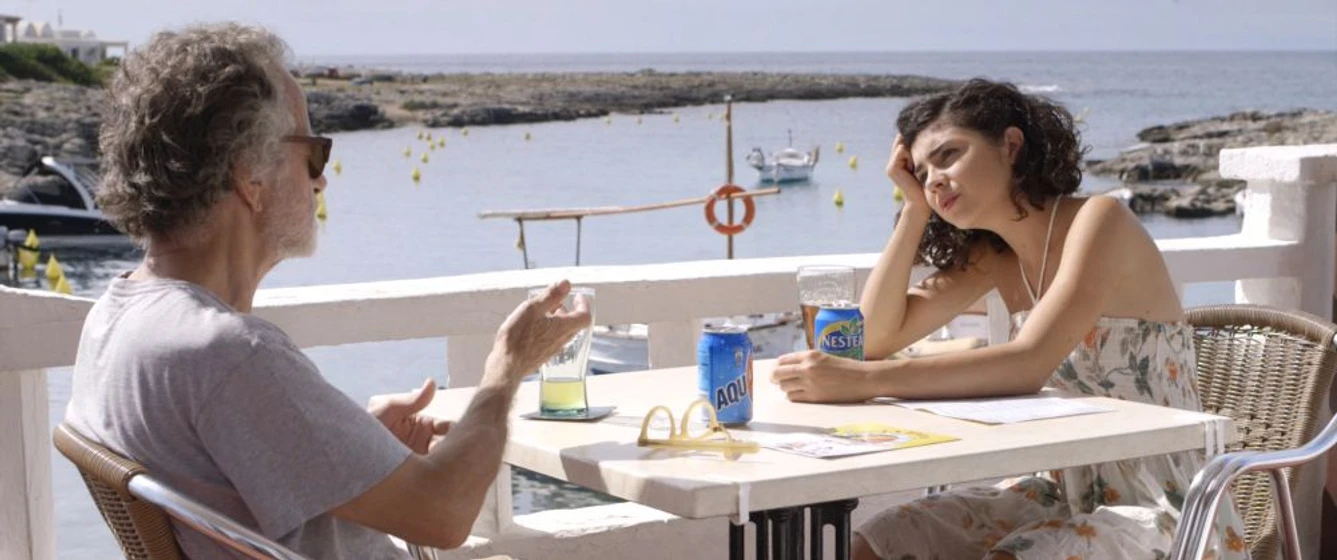 Fernando Colomo y Olivia Delcán en isla-bonita