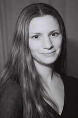 picture of actor Rebecca Convenant