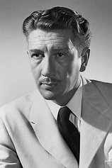 photo of person Richard Haydn