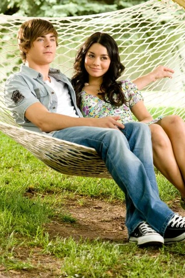 Vanessa Hudgens y Zac Efron en High School Musical 3. Fin de Curso