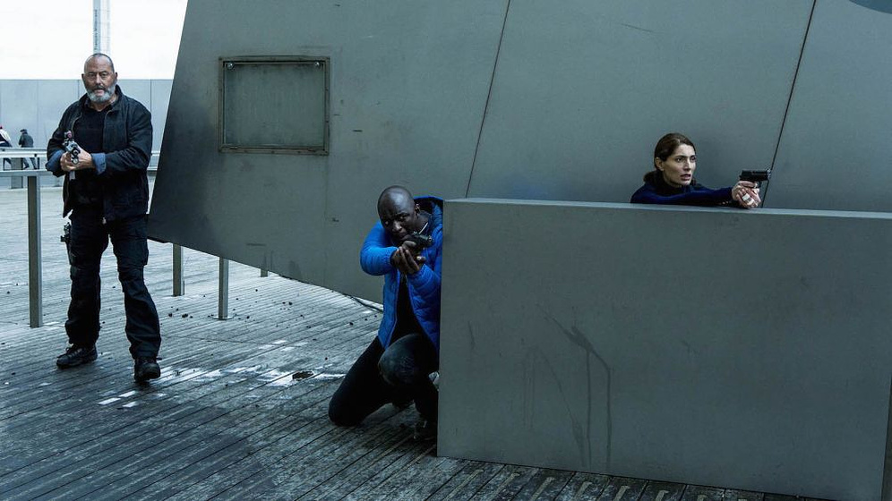 Jean Reno, Caterina Murino y Oumar Diaw en Escuadrón de Élite