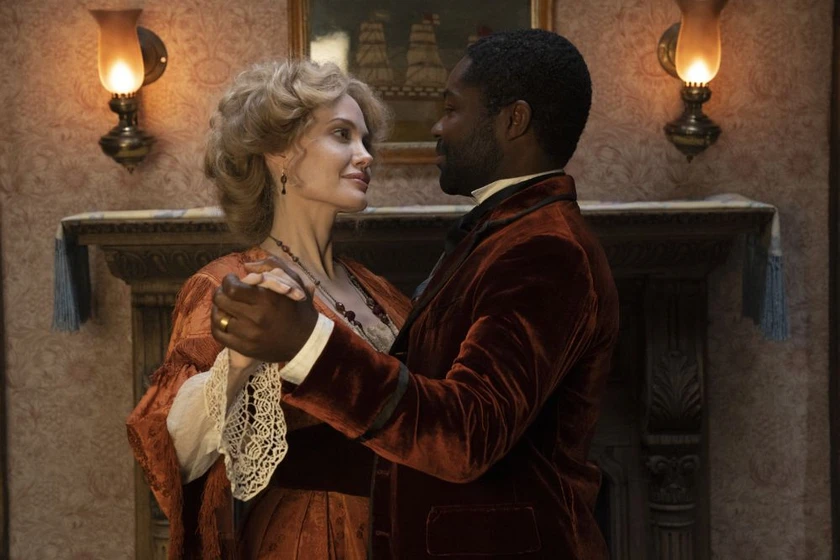Angelina Jolie y David Oyelowo en erase-una-vez-7c90dbc7-89d4-499c-8bf2-9d84ab3e93cd