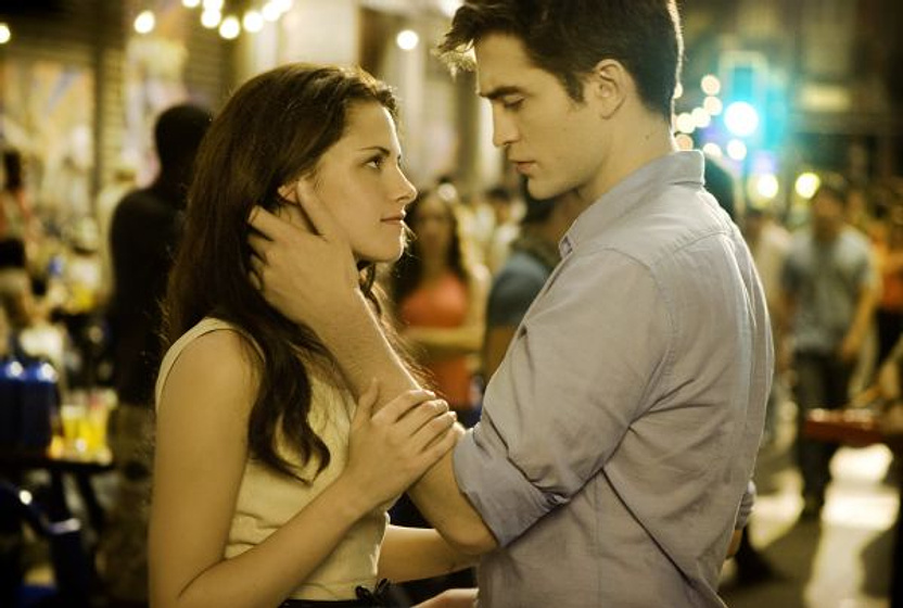 Kristen Stewart y Robert Pattinson en La Saga Crepúsculo: Amanecer - Parte 1