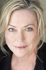 picture of actor Lori Hallier