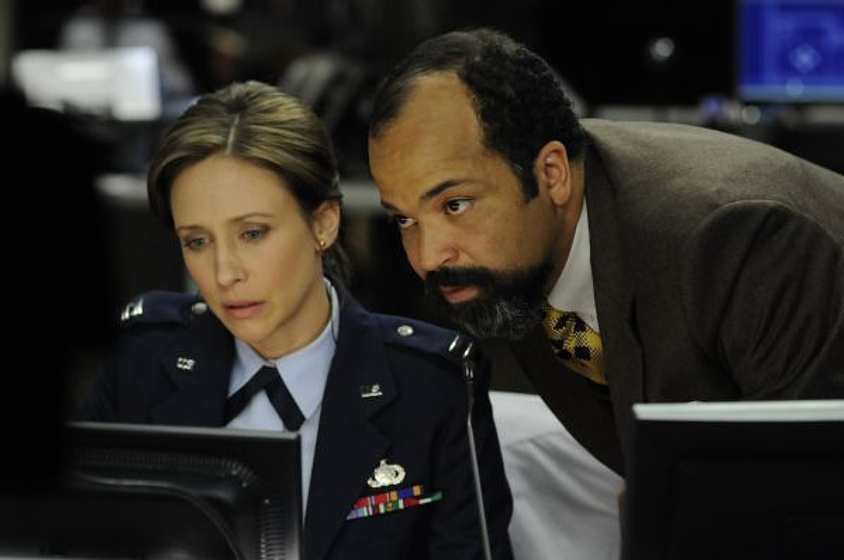 Jeffrey Wright y Vera Farmiga en Código fuente