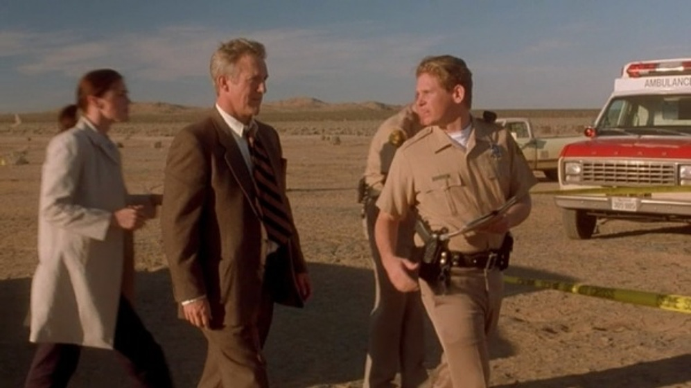 Jamey Sheridan en Balas en el Desierto