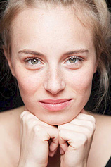 picture of actor Loriane Klupsch