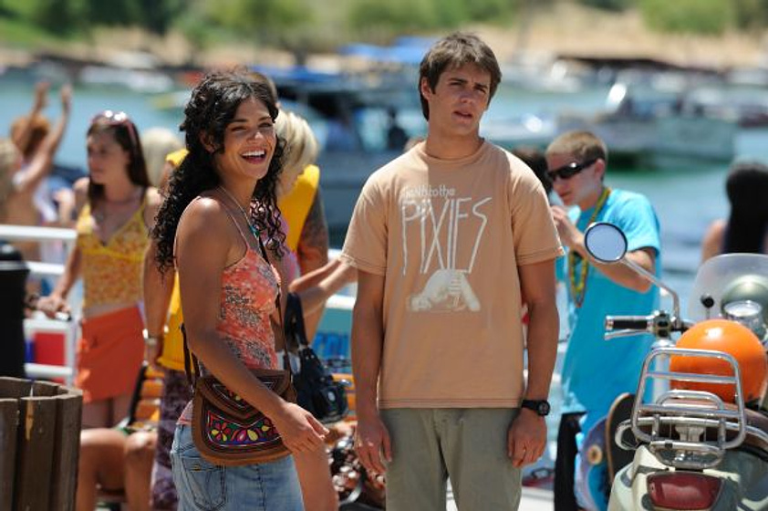 Jessica Szohr y Steven R. McQueen en Piraña 3D