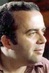 picture of actor Carlos César