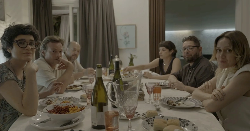 Imagen de We Have to Talk