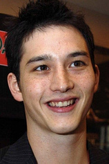 picture of actor Mike Lewis