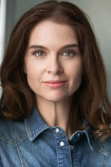 picture of actor Charlotte Marshall