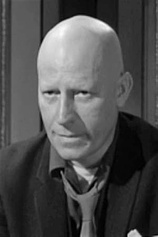 photo of person Oliver MacGreevy