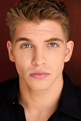 picture of actor Bryson Powers