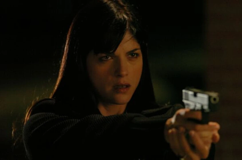 Selma Blair en mi-novio-es-un-ladron