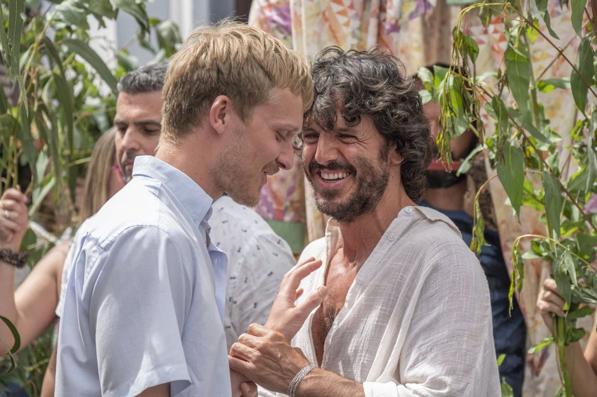 Jaime Zatarain y Freddie Dennis en a-una-isla-de-ti