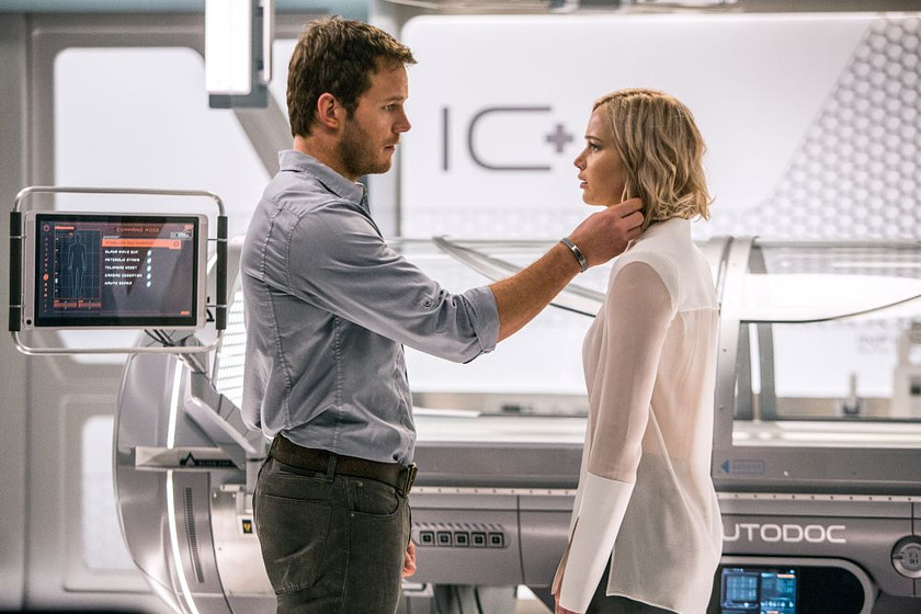 Chris Pratt y Jennifer Lawrence en Passengers
