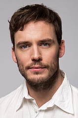 photo of person Sam Claflin