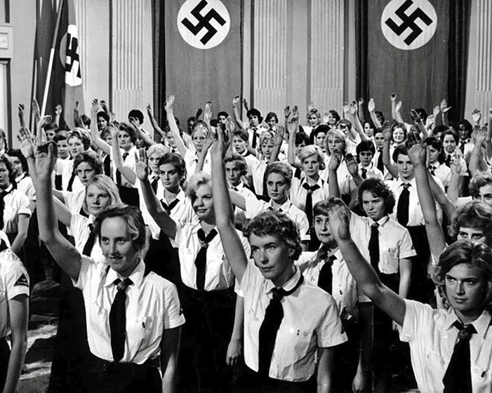Imagen de amor-por-orden-de-hitler