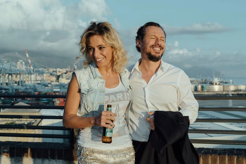 Stefano Accorsi y Jasmine Trinca en fortunata