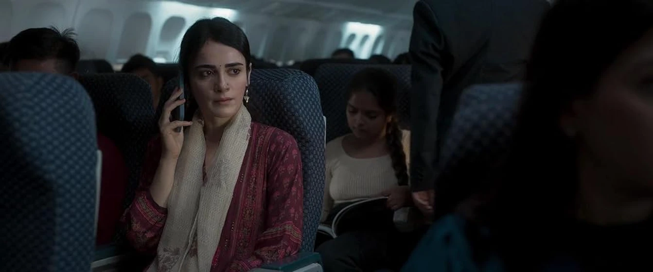 Radhikka Madan en el-video-viral-de-sajini-shinde