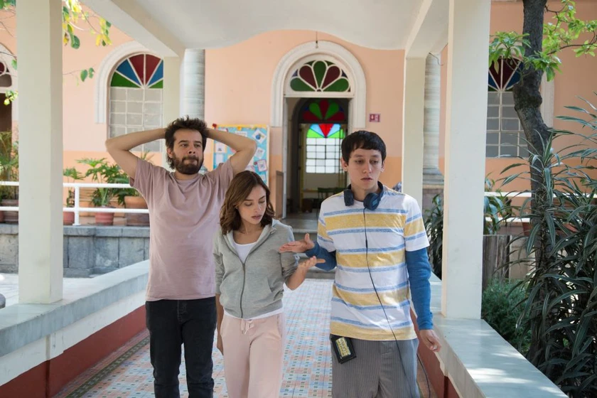 Leonardo Ortizgris, Hoze Meléndez y Marcela Guirado en conoces-a-tomas