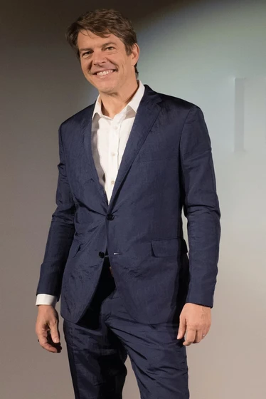 Jason Blum en el-hombre-invisible (Photocall en Paris. 2020)