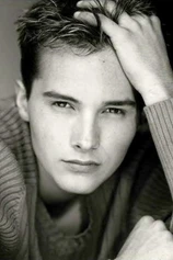 Foto de Derek Lee Nixon