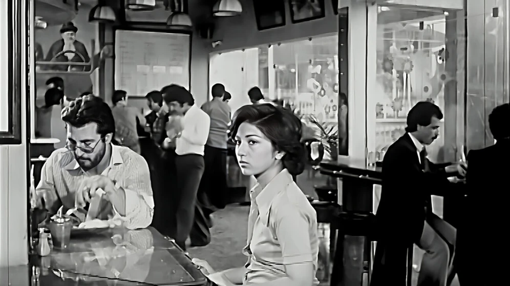 Imagen de tehran-an-unfinished-history