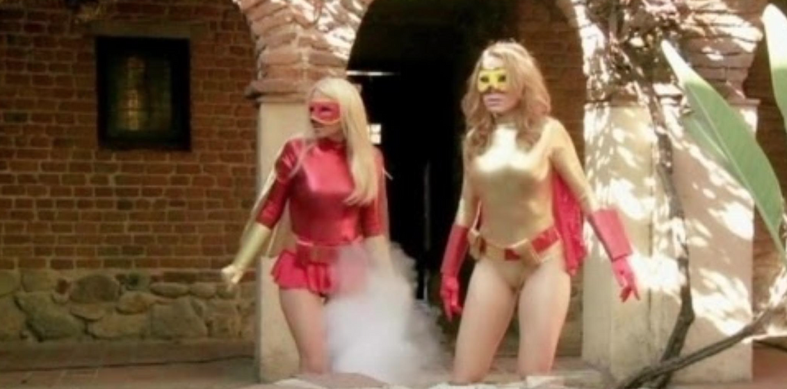 Imagen de Bikini Avengers