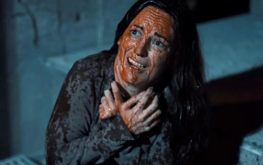 Sarah Nicklin en popeye-the-slayer-man