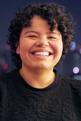 photo of person Carol Rodrigues