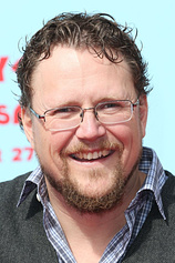 photo of person Kris Pearn