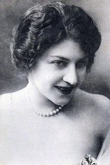 photo of person Yvonne de Bray