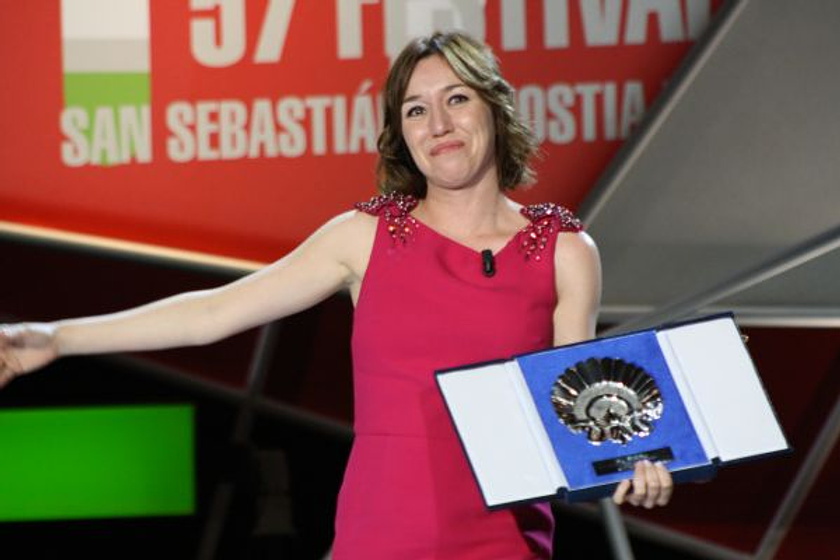 Lola Dueñas en Tonto quien lo lea (Clausura Festival San Sebastián)