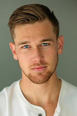 picture of actor Taylor John Smith