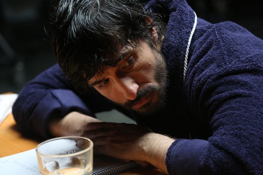 Aitor Beltrán en Los Tontos y los estúpidos