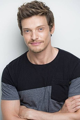 picture of actor Pierre Baitelli