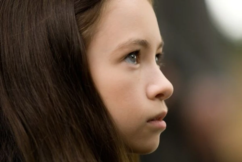 Jodelle Ferland en expediente-39