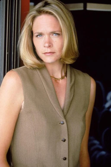 Lindsay Frost en muerta-al-llegar-el-ocaso