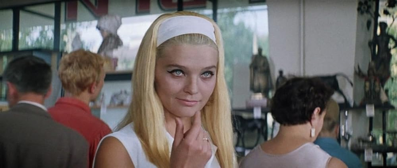 Svetlana Svetlichnaya en el-brazo-de-los-diamantes